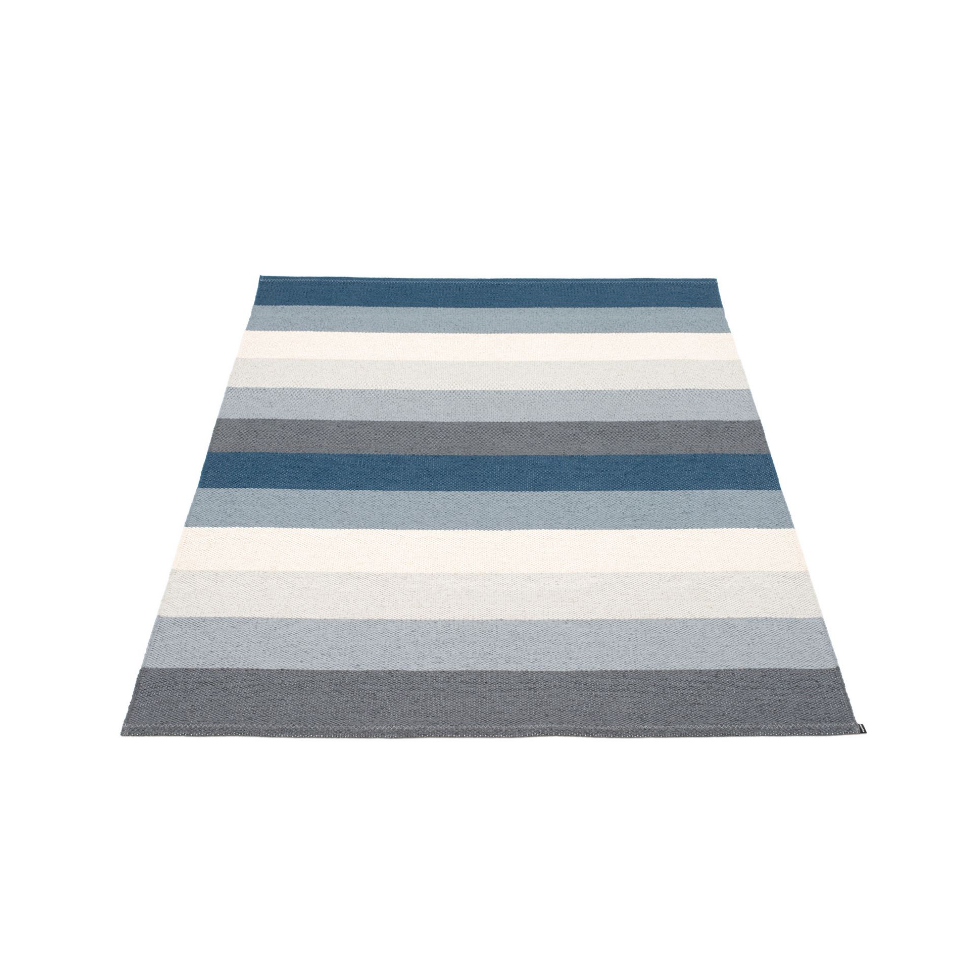 Molly Plastic Carpet 140x200 cm Pappelina